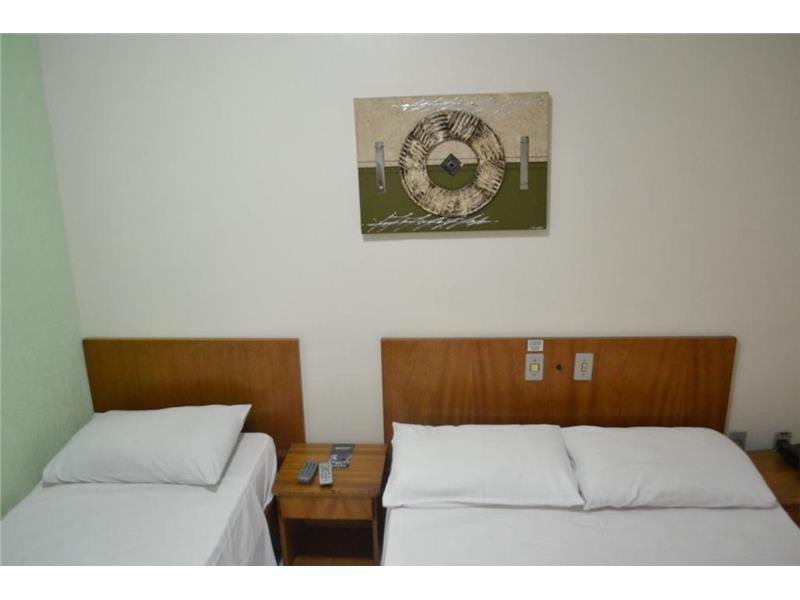 Ipe Guaru Hotel グアルーリョス エクステリア 写真