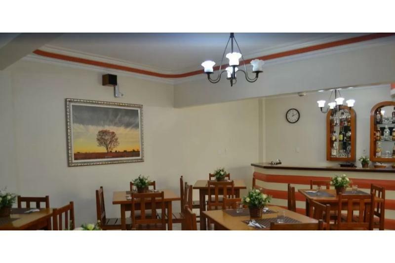 Ipe Guaru Hotel グアルーリョス エクステリア 写真