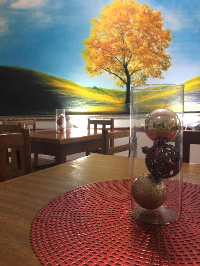 Ipe Guaru Hotel グアルーリョス エクステリア 写真