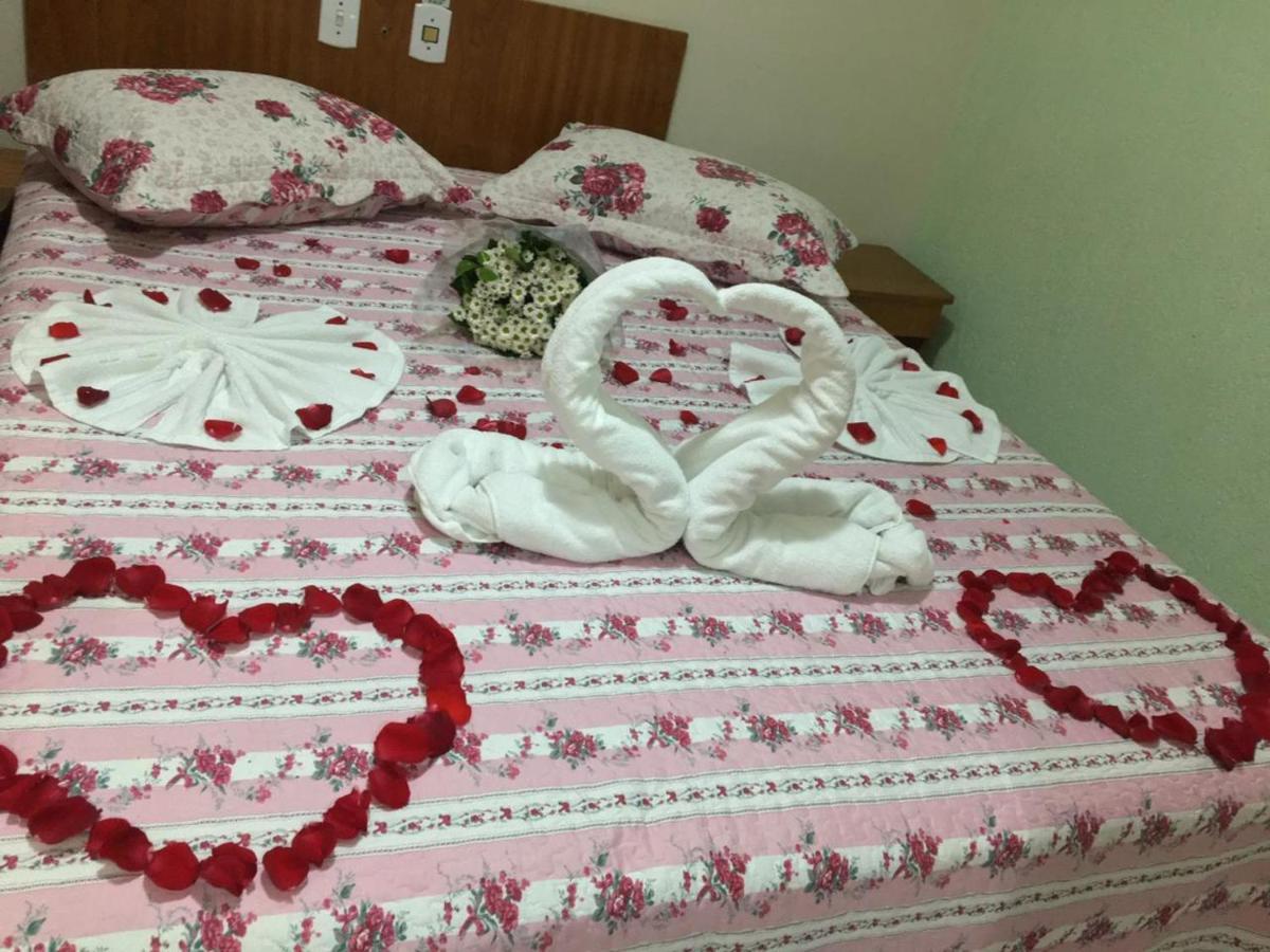 Ipe Guaru Hotel グアルーリョス エクステリア 写真