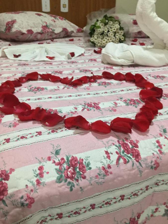 Ipe Guaru Hotel グアルーリョス エクステリア 写真